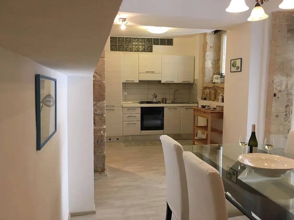 Lovely House In Ortigia Daire Siraküza İtalya
