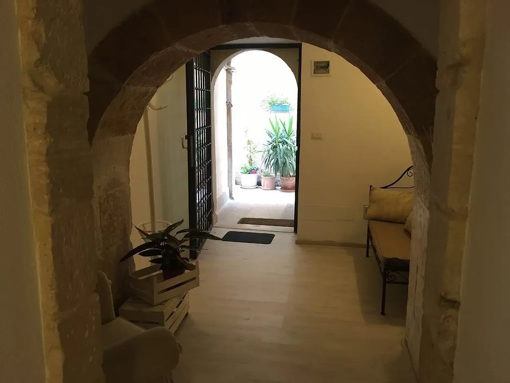 Lovely House In Ortigia Daire Siraküza